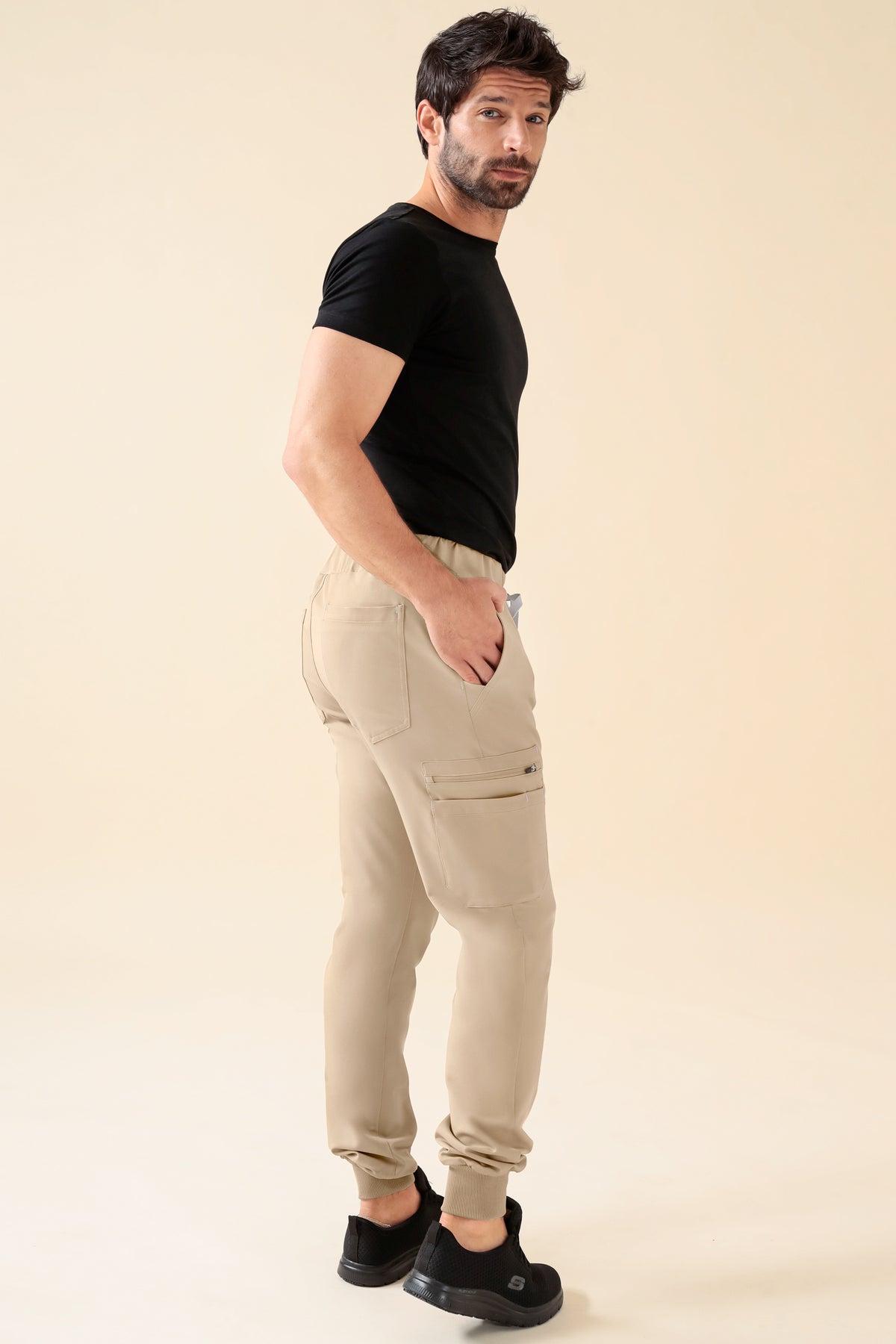 KAERE Hose Herren - Saumbündchen Kurzgr. mit Beintaschen sand