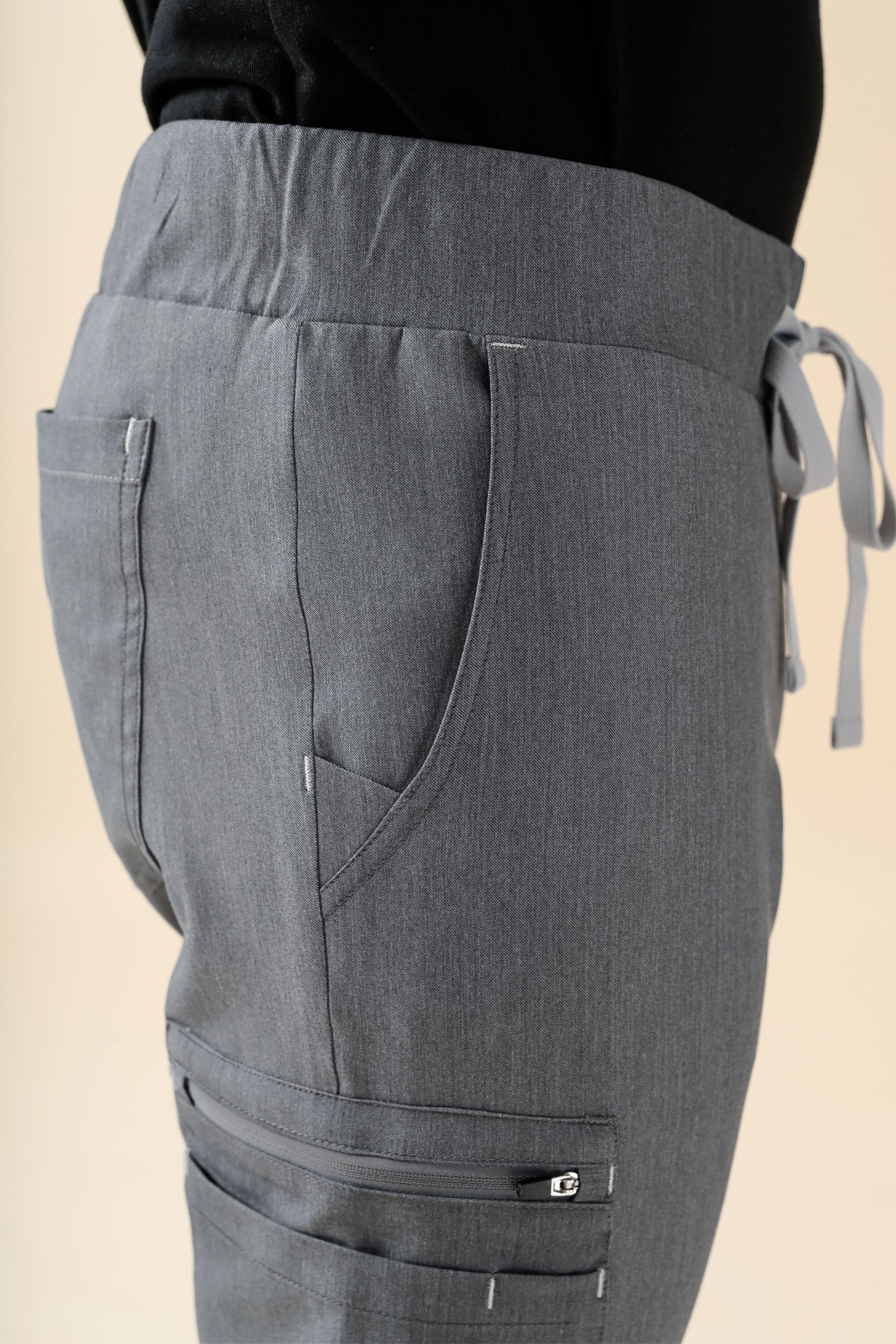 KAERE Hose Herren - Saumbündchen mit Beintaschen grau melange