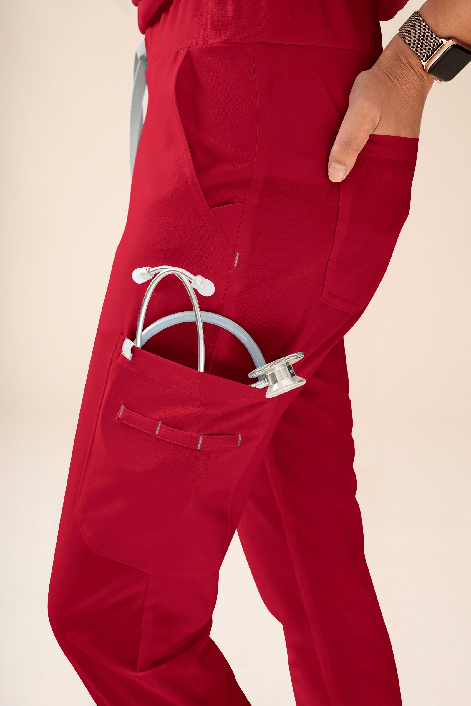 KAERE Hose Damen - Saumbündchen mit Beintaschen rot