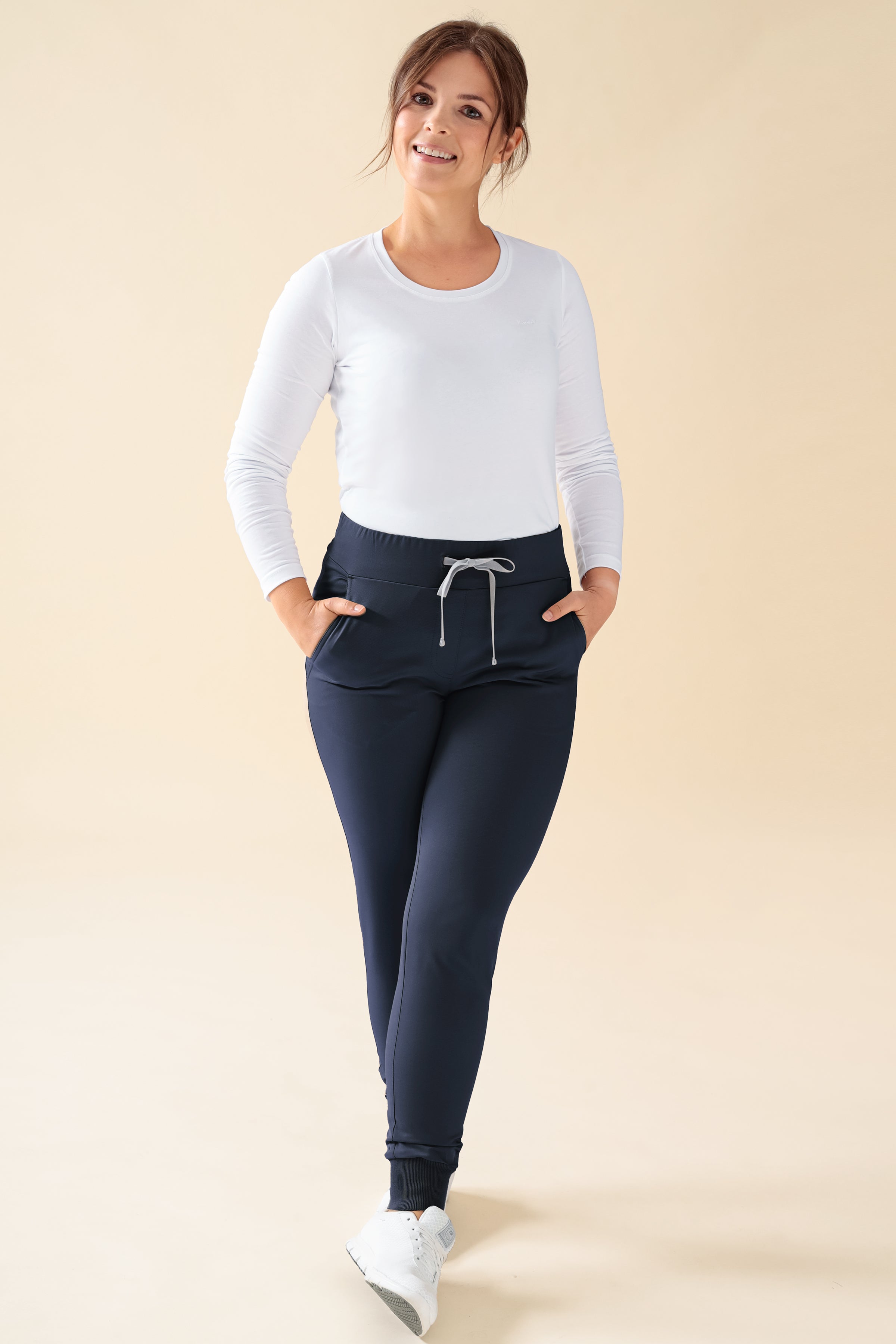 KAERE Hose Damen - Saumbündchen Kurzgr. ohne Beintaschen navy, Vorderansicht