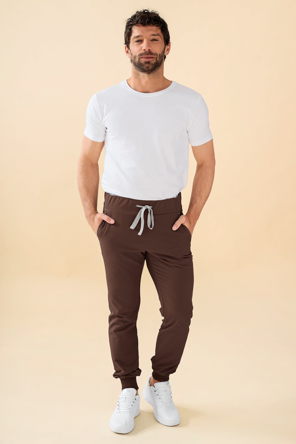 KAERE Hose Herren - Saumbündchen Kurzgr. ohne Beintaschen coffee, Vorderansicht