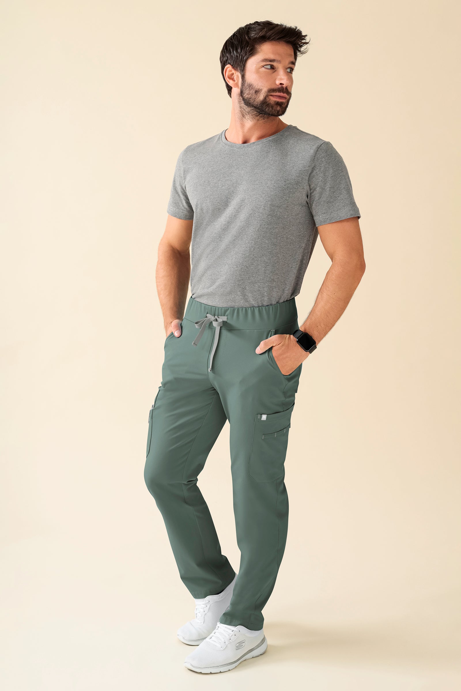 KAERE Hose Herren - gerader Saum Kurzgr. mit Beintaschen dunkelgrün, Vue de face
