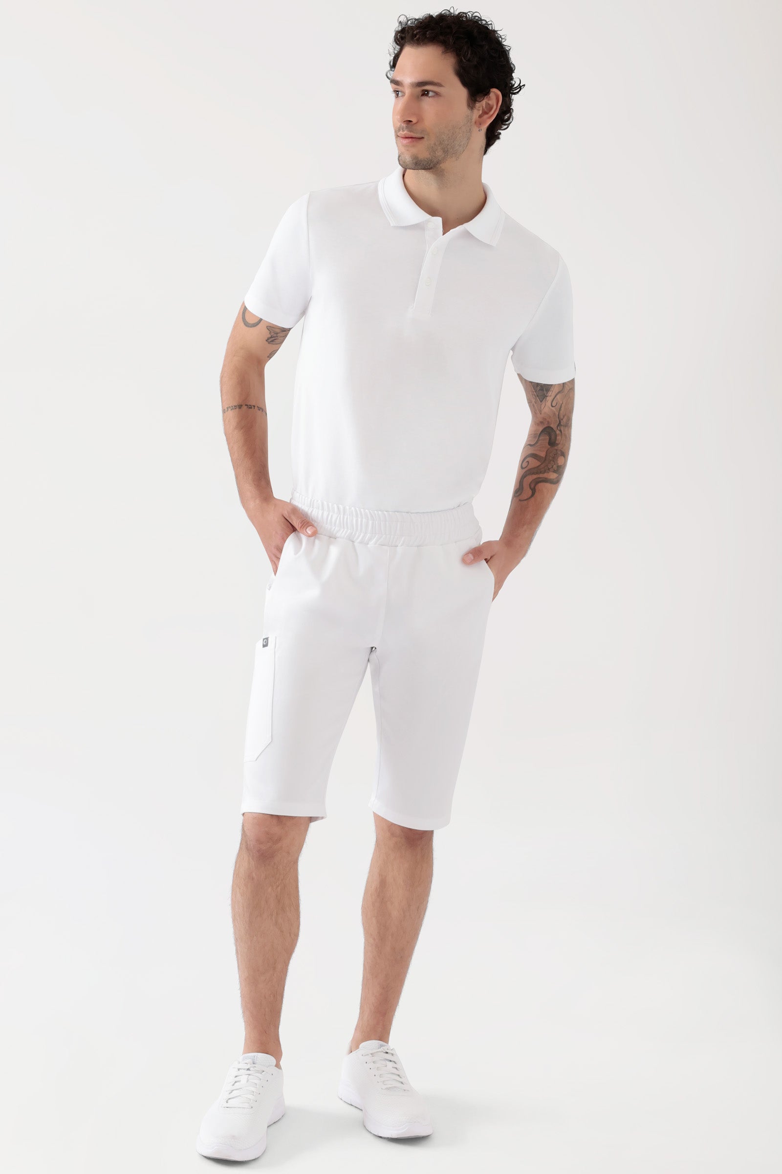 COMFY FLEX Stretch Hose Unisex - Bermuda weiss, Vue de face Le mannequin mesure 188 cm et porte la taille M