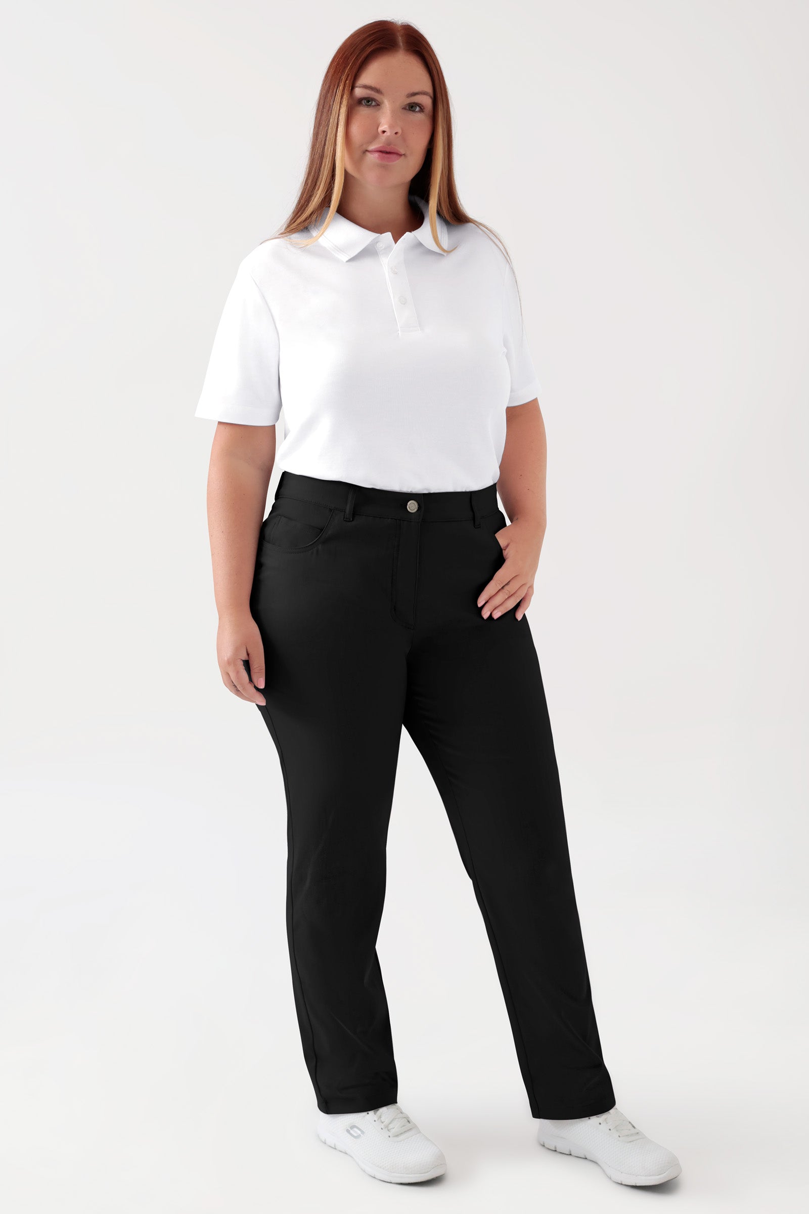 COMFY FLEX 5-Pocket Hose Damen - gerades Bein schwarz, Vorderansicht Das Model ist 173 cm gross und trägt Grösse 46
