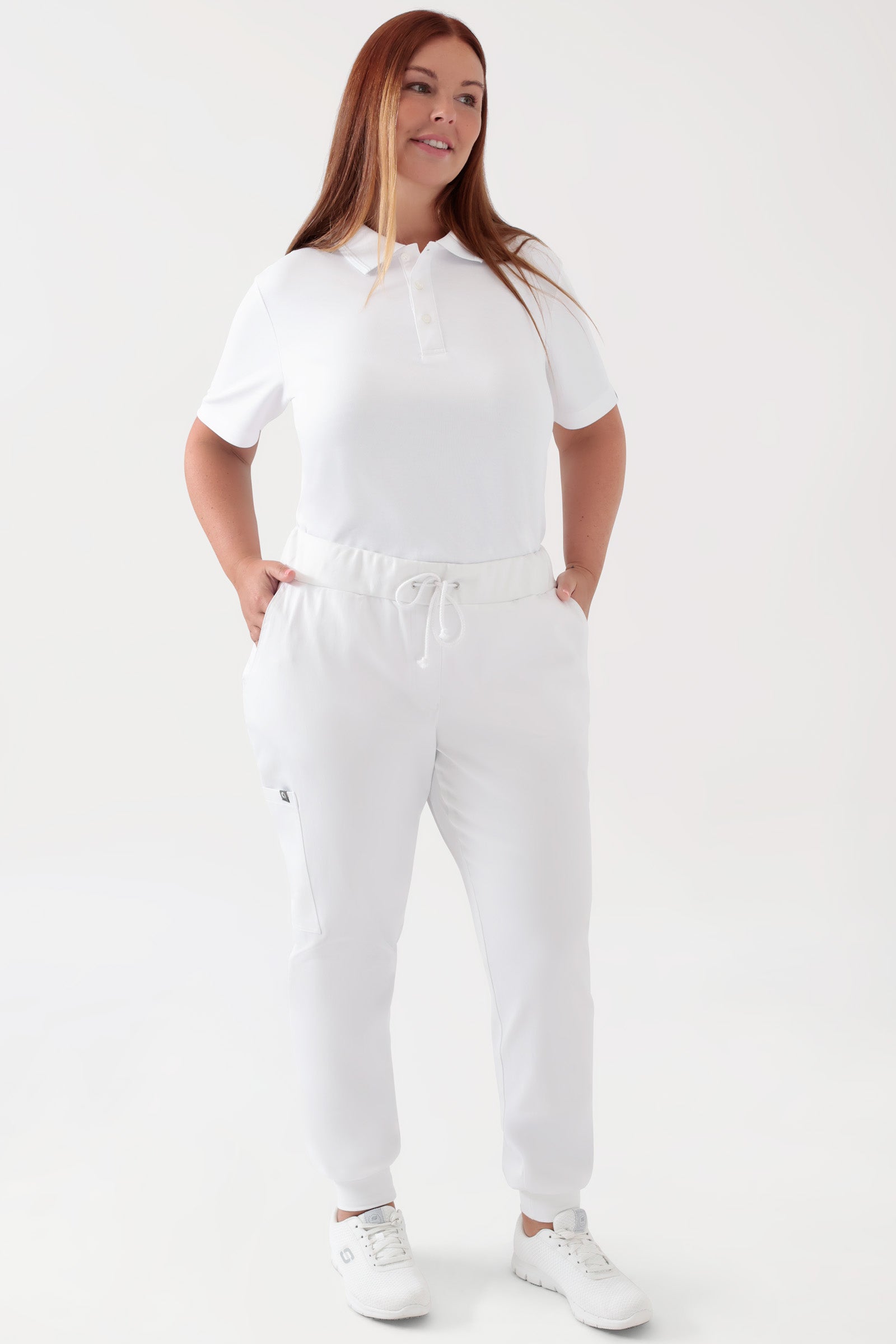 COMFY FLEX Hose Damen - Jogpants weiss, Vorderansicht Das Model ist 173 cm gross und trägt Grösse XL