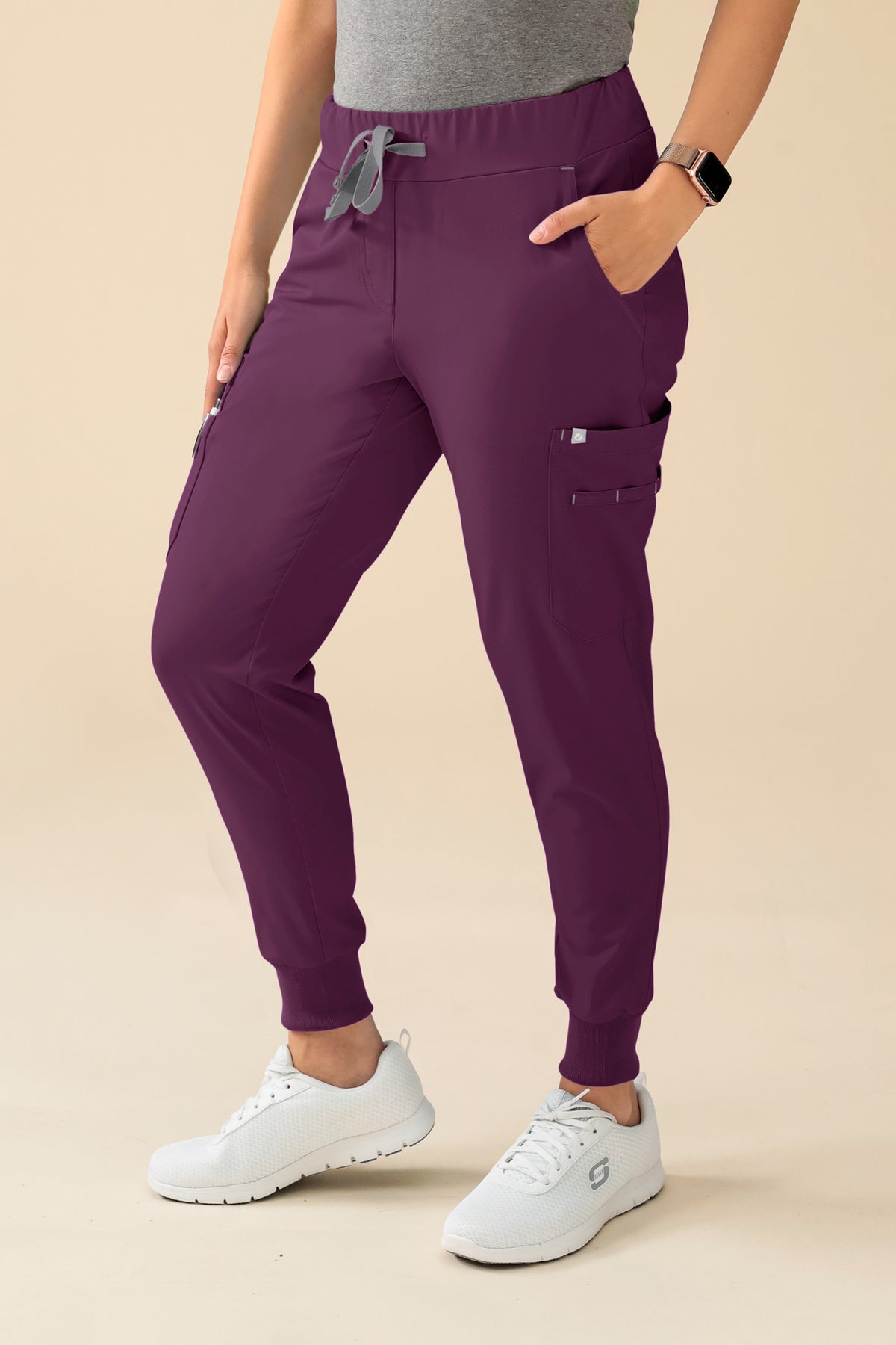 KAERE Hose Damen - Saumbündchen Kurzgr. mit Beintaschen pflaume, Vorderansicht