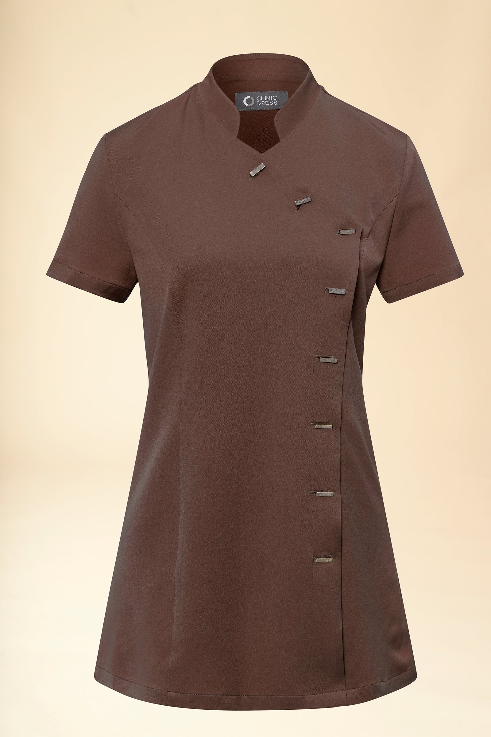 KAERE Kasack Damen - asymmetrische Knopfleiste coffee, Vue de face