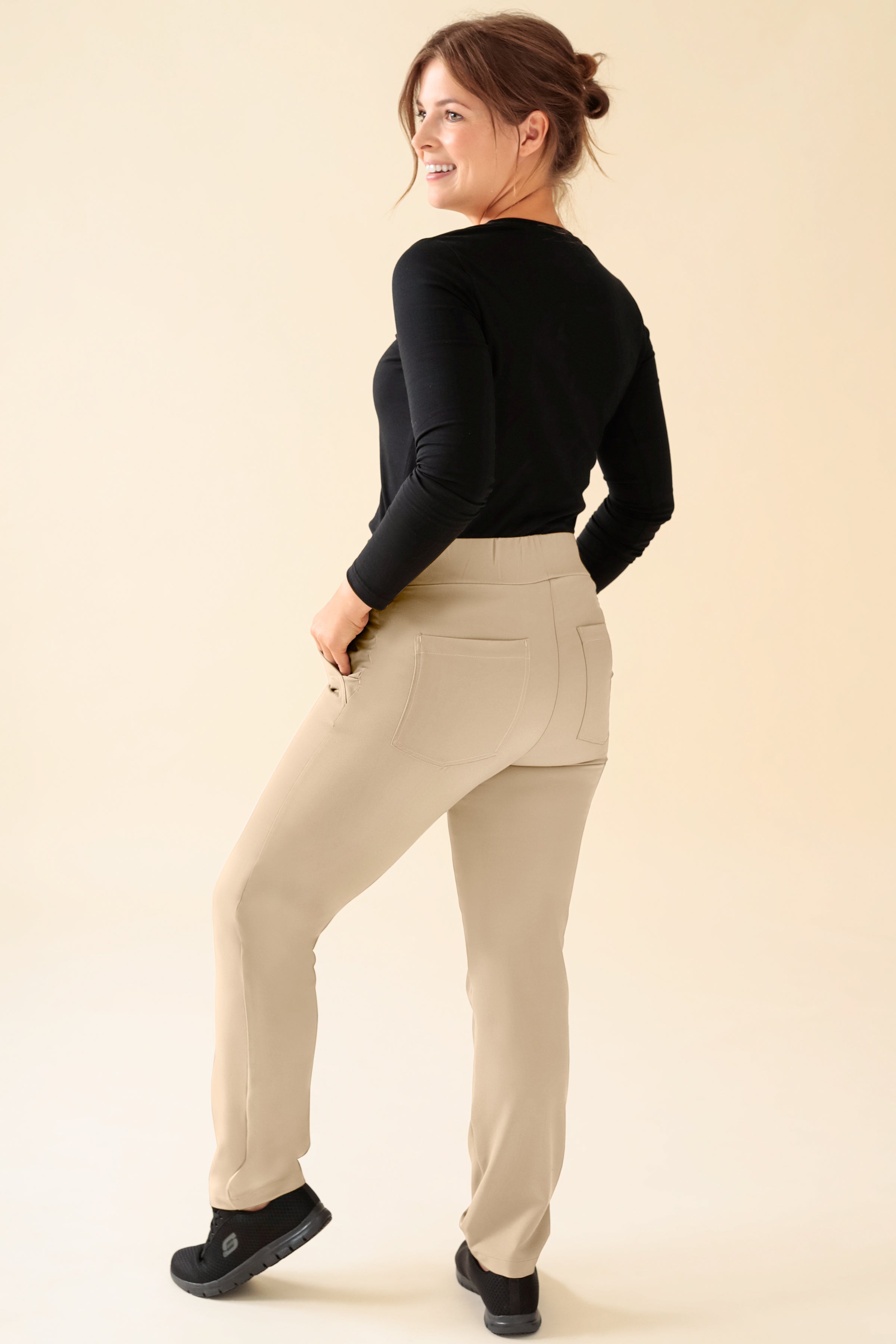 KAERE Hose Damen - gerader Saum Kurzgr. ohne Beintaschen sand, Vue de dos 