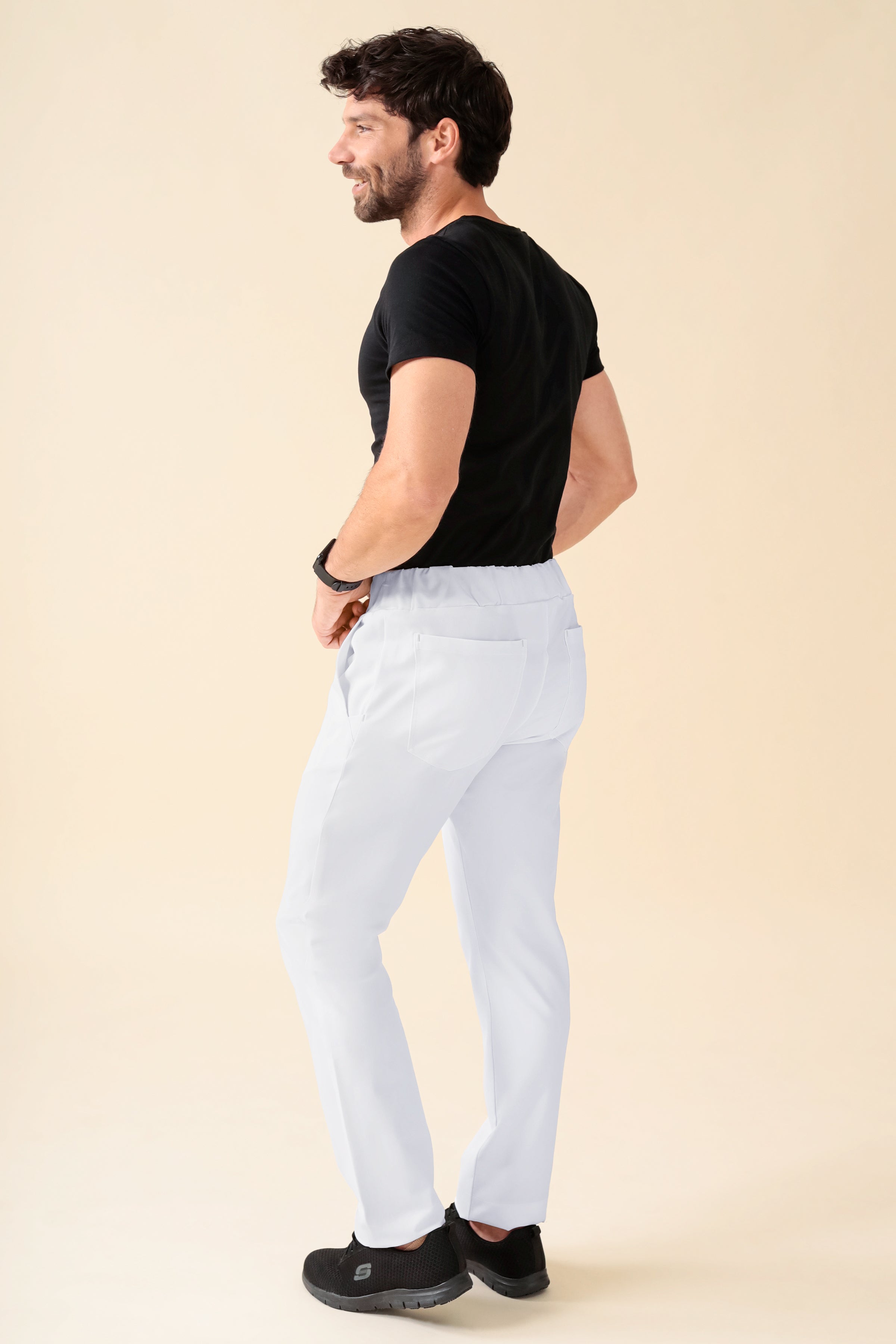 KAERE Hose Herren - gerader Saum Kurzgr. ohne Beintaschen weiss, Rückansicht 