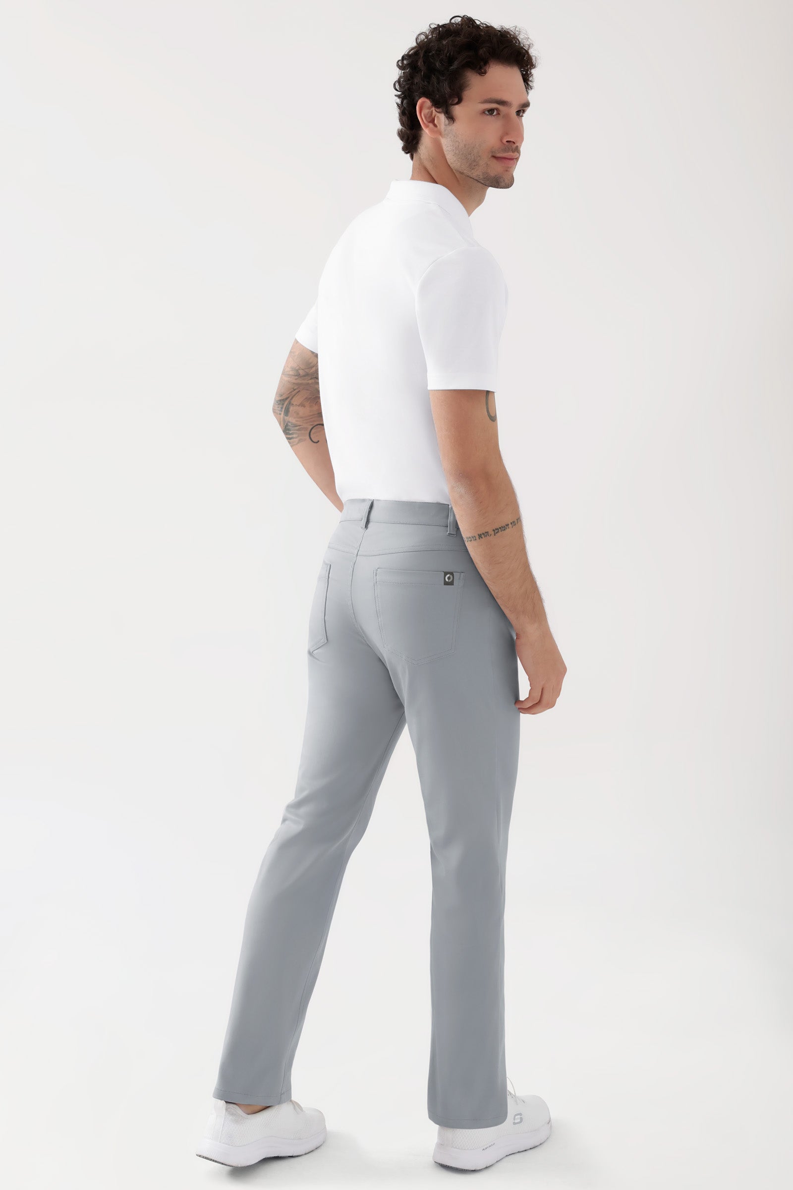 COMFY FLEX 5-Pocket Hose Herren - gerades Bein grau, Vue de dos Le mannequin mesure 188 cm et porte la taille 48