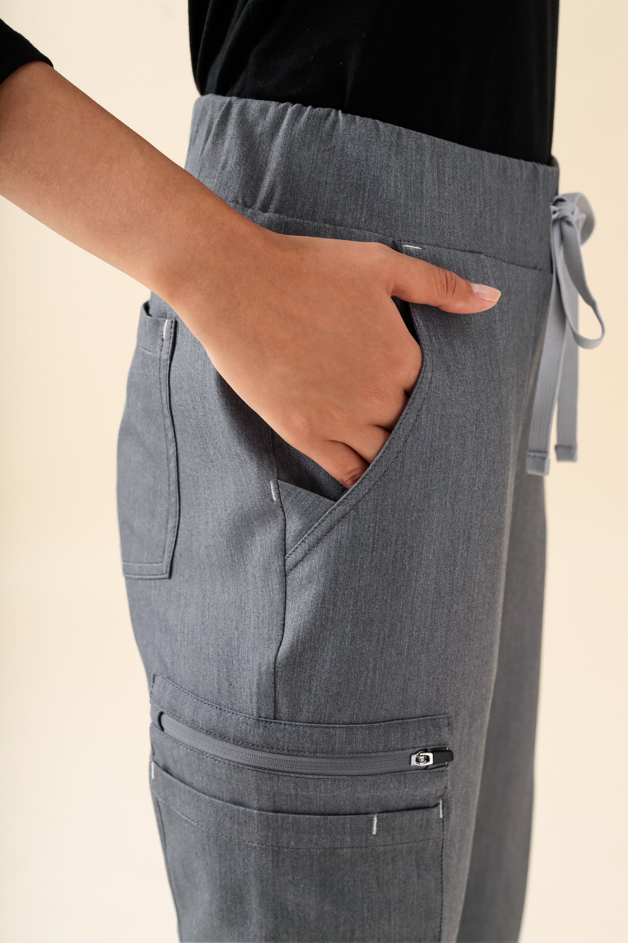 KAERE Hose Damen - Saumbündchen Kurzgr. mit Beintaschen grau melange