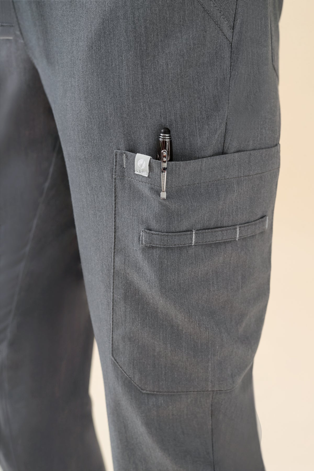 KAERE Hose Damen - gerader Saum Kurzgr. mit Beintaschen grau melange