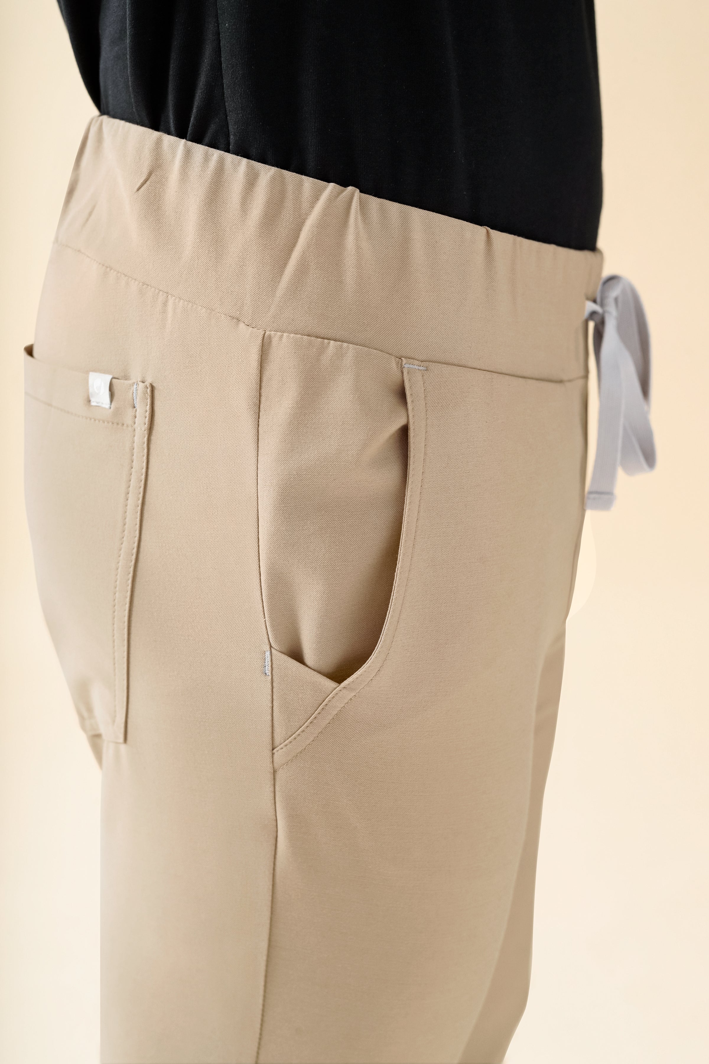 KAERE Hose Herren - Saumbündchen ohne Beintaschen sand