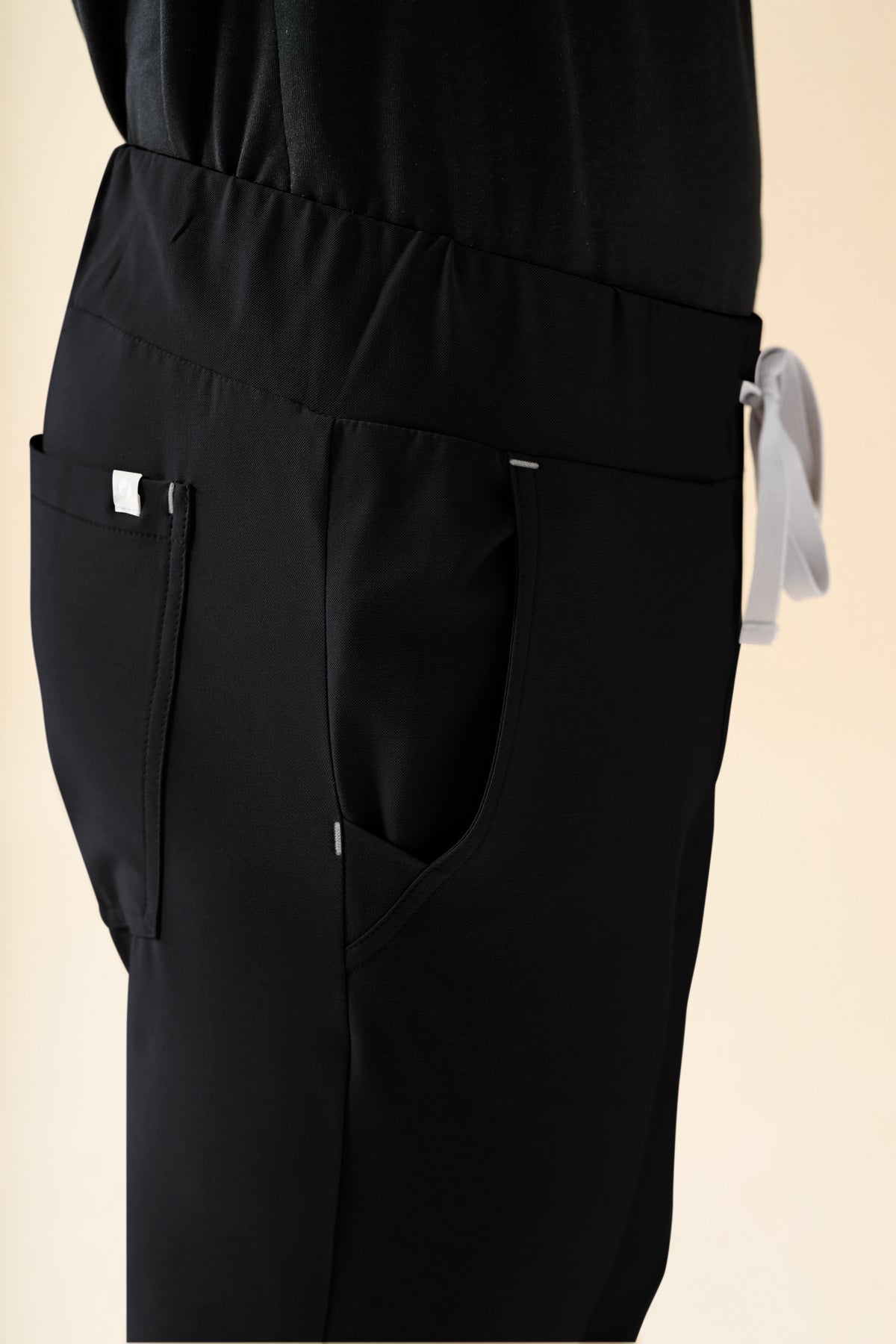 KAERE Hose Herren - gerader Saum Kurzgr. ohne Beintaschen schwarz
