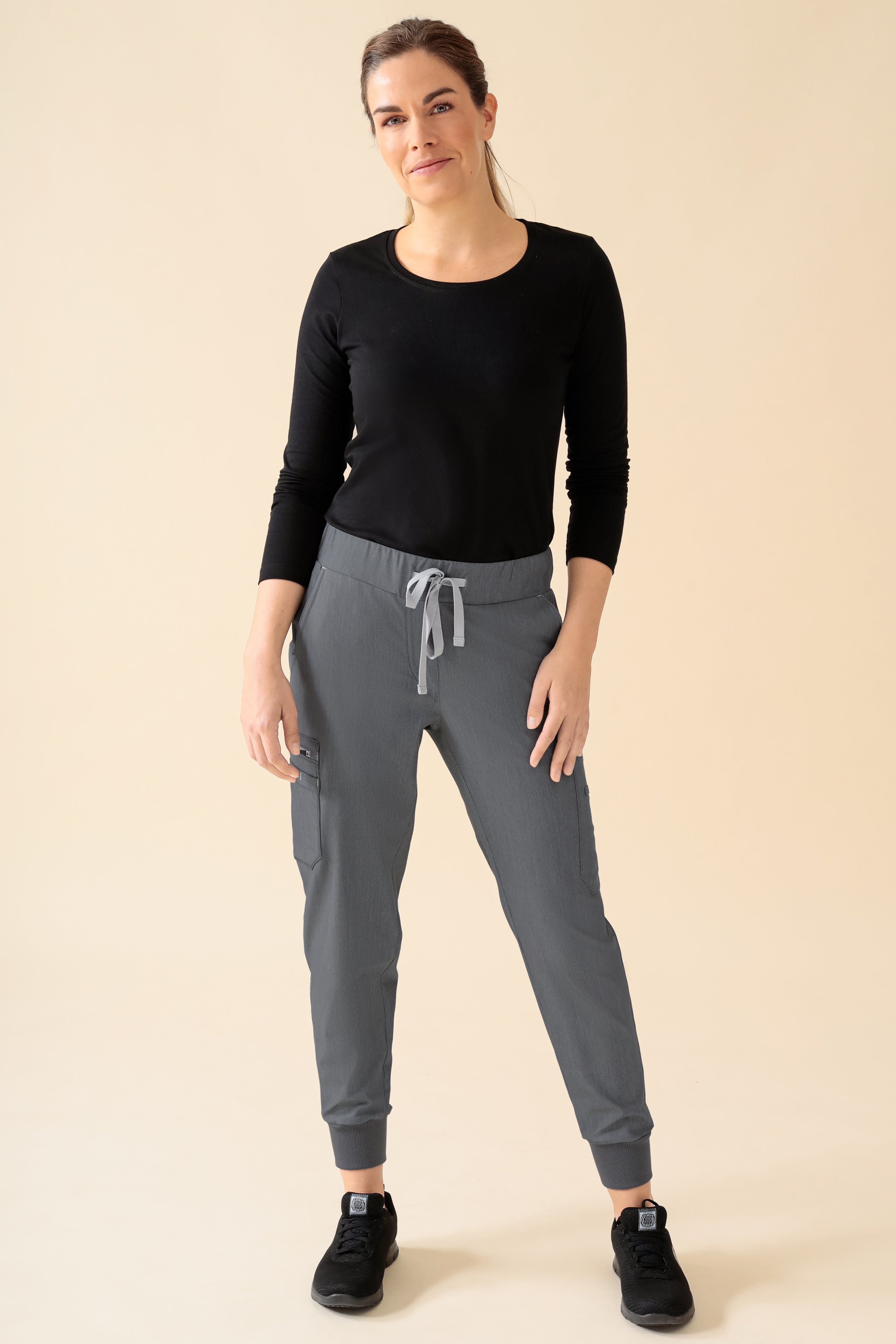 KAERE Hose Damen - Saumbündchen Kurzgr. mit Beintaschen grau melange, Vorderansicht 