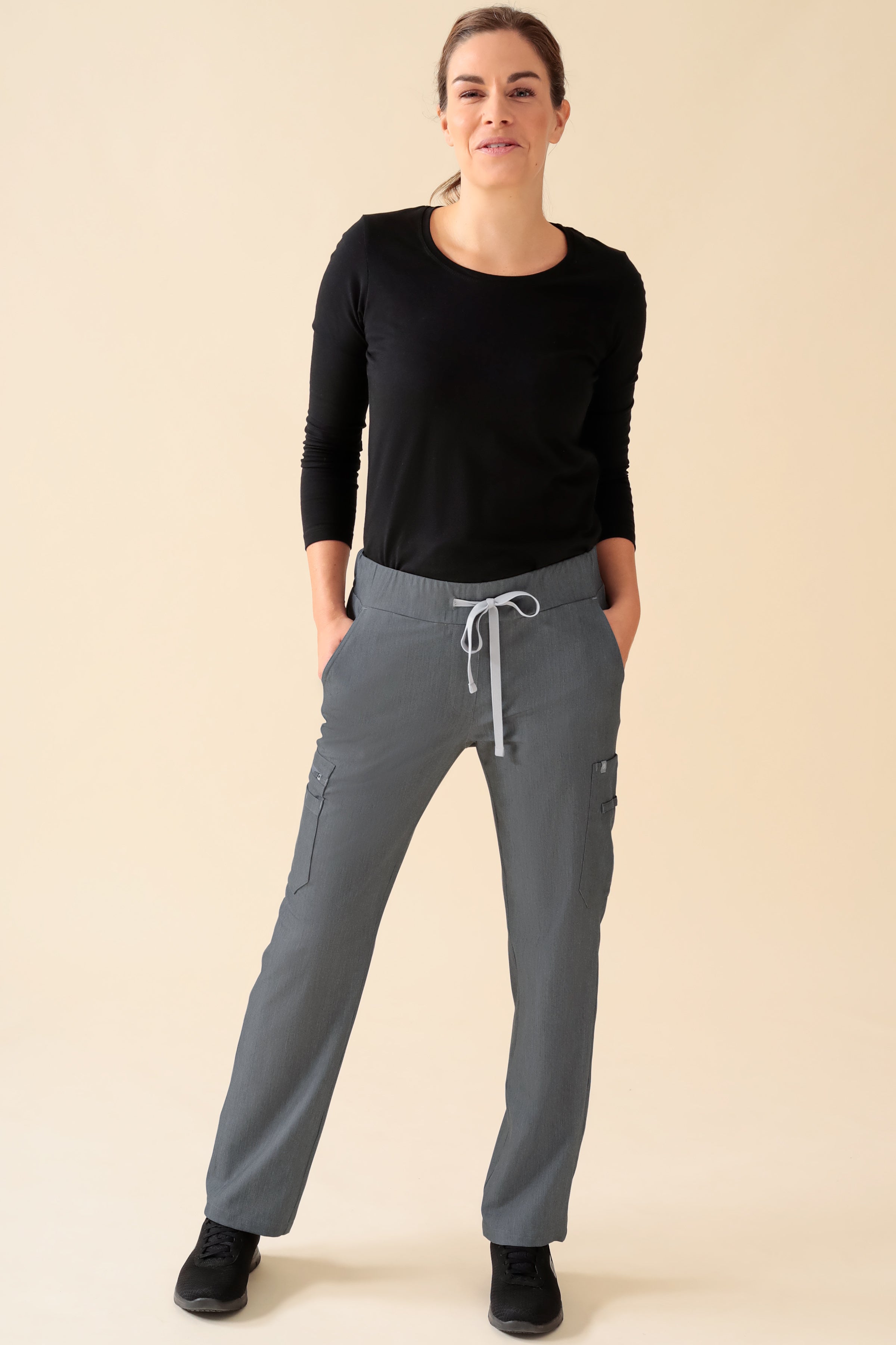 KAERE Hose Damen - gerader Saum Kurzgr. mit Beintaschen grau melange, Vorderansicht 