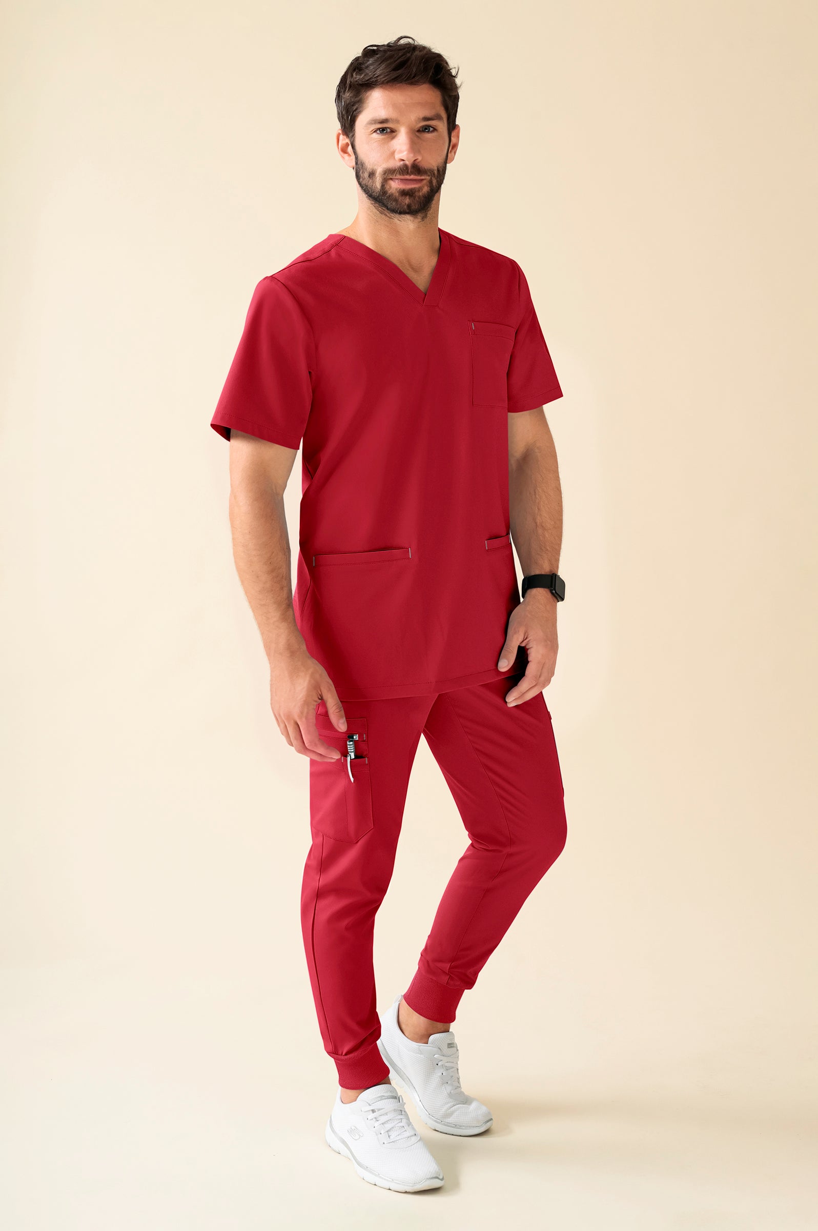 KAERE Hose Herren - Saumbündchen Kurzgr. mit Beintaschen rot, Vorderansicht 