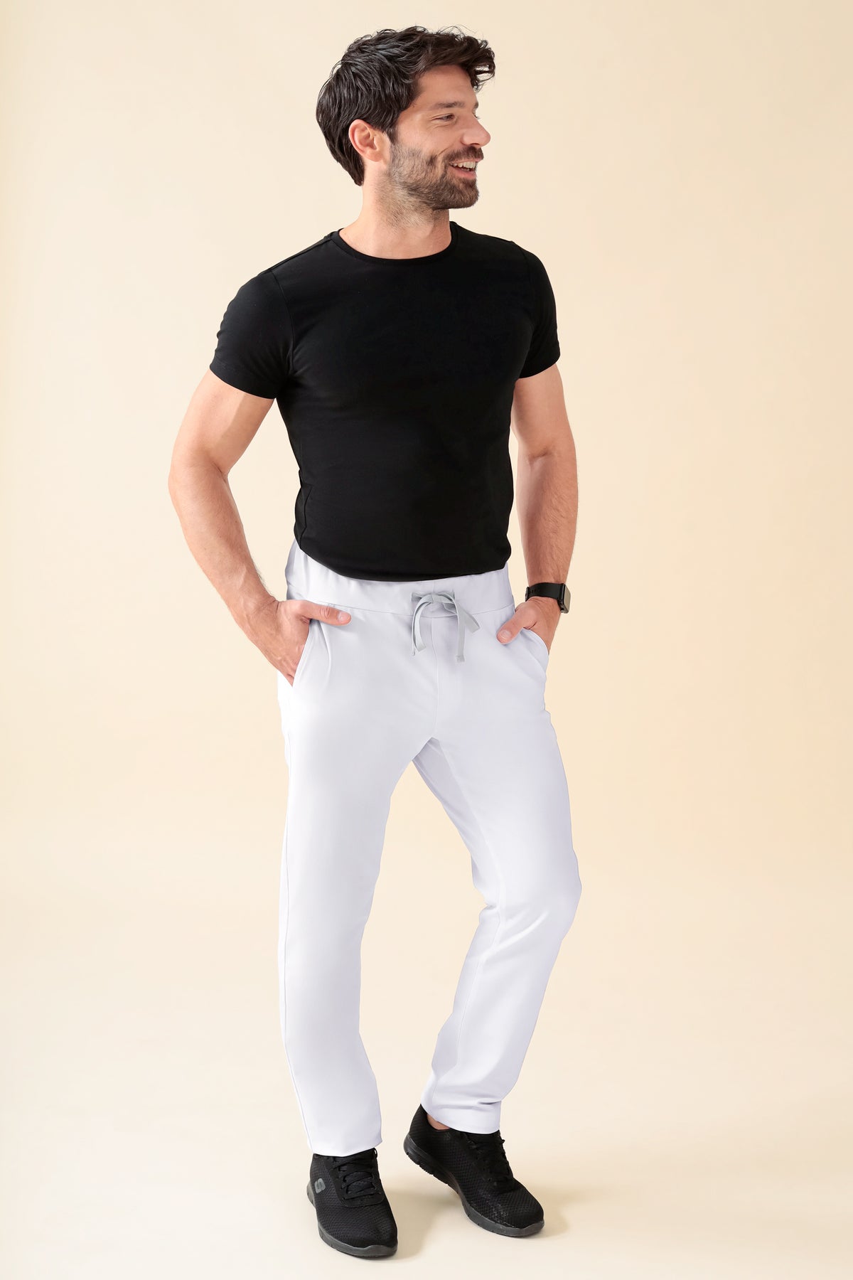 KAERE Hose Herren - gerader Saum Kurzgr. ohne Beintaschen weiss, Vorderansicht 