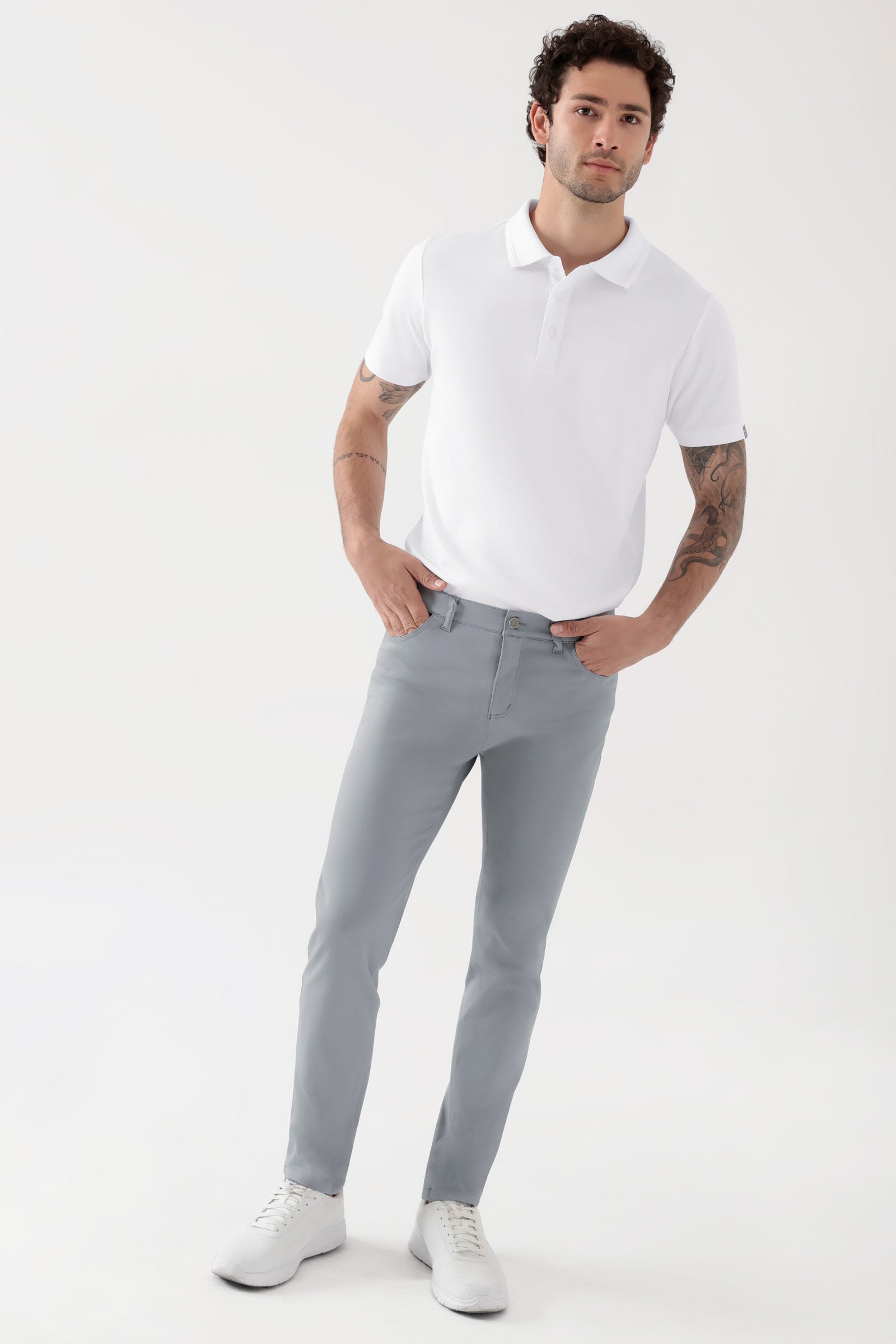 COMFY FLEX 5-Pocket Hose Herren - schlankes Bein grau, Vue de face Le mannequin mesure 188 cm et porte la taille 48