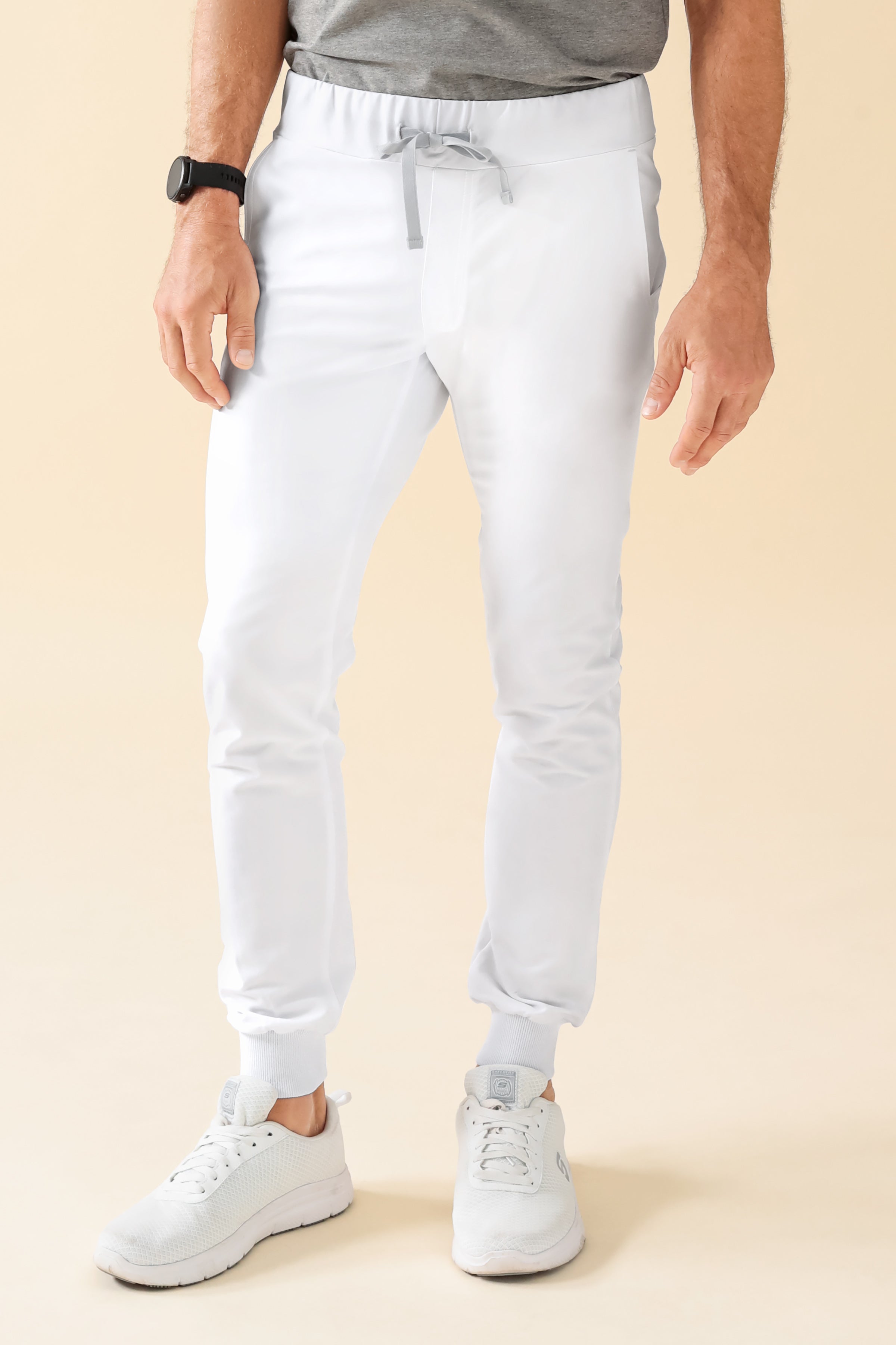 KAERE Hose Herren - Saumbündchen ohne Beintaschen weiss, Vorderansicht 